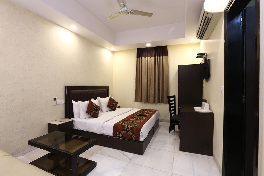 Hotel Kingston Park - Karol Bagh Delhi Exterior foto