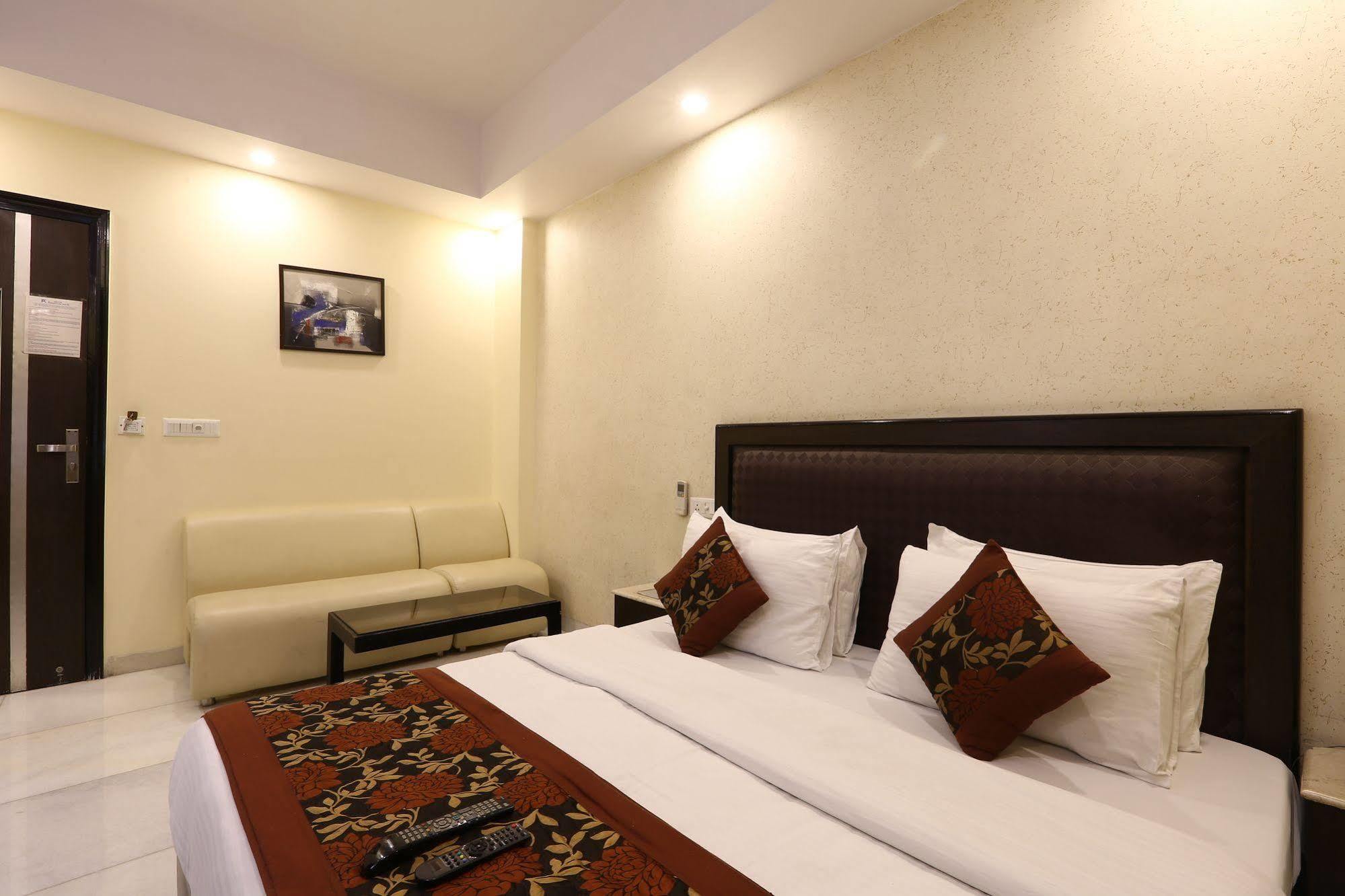 Hotel Kingston Park - Karol Bagh Delhi Exterior foto